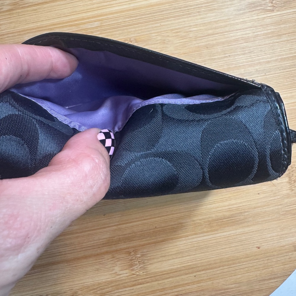 Coach Daisy Pop Optic Wallet - Picture 6 of 10